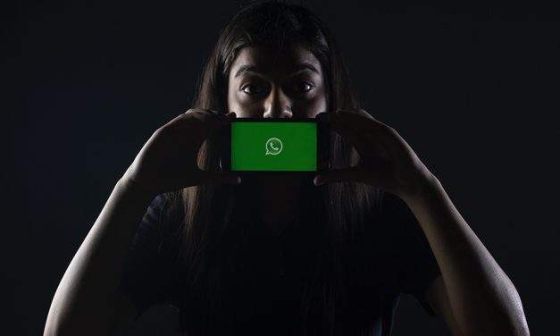 WhatsApp adia mudanças na política de privacidade